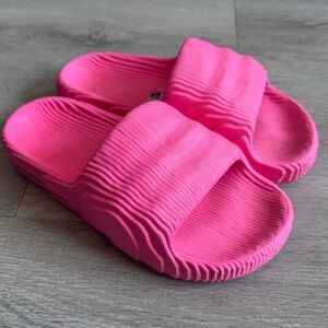 Adidas Adilette 22 Slides Lucid Pink Women 8 Textured Topographic Sandals IF3568